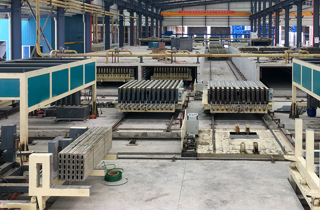 Lightweight-Wall-Panel-Production-Line.jpg Lightweight-Wall-Panel-Production-Line.jpg